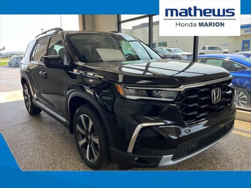 2025 Honda Pilot Touring 8-Passenger