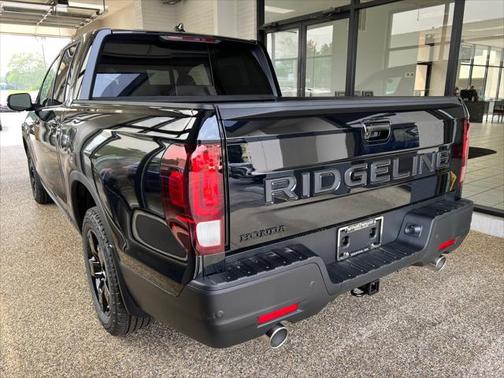 2025 Honda Ridgeline Black