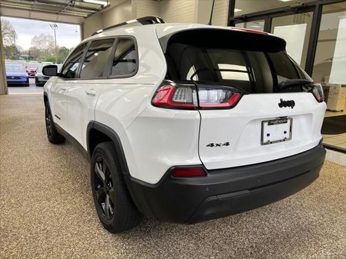 2020 Jeep Cherokee Altitude