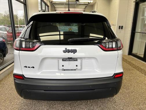 2020 Jeep Cherokee Altitude