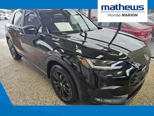 Crystal Black Pearl 2026 Honda HR-V AWD Sport