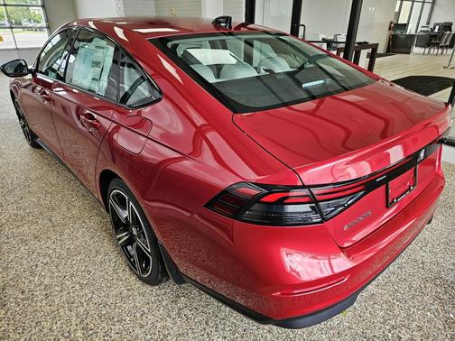Radiant Red Metallic 2026 Honda Accord SE