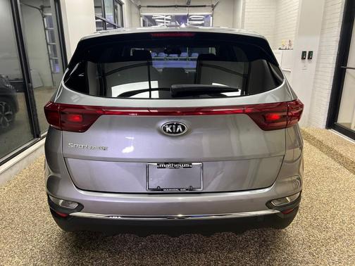 2022 Kia Sportage LX
