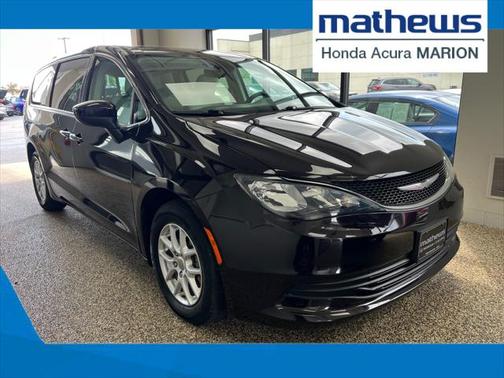 2017 Chrysler Pacifica LX
