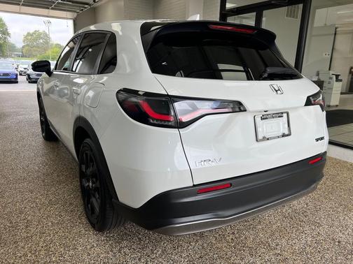 2023 Honda HR-V 2WD Sport