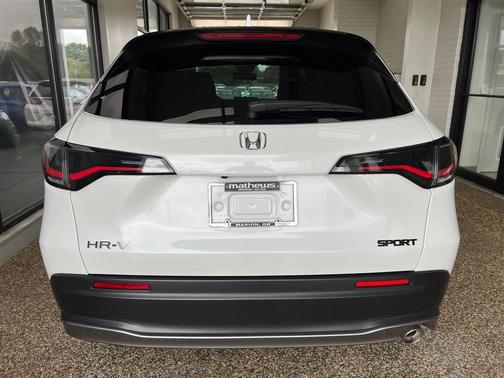 2023 Honda HR-V 2WD Sport