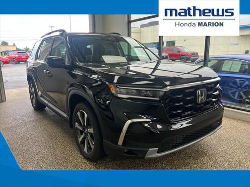 2025 Honda Pilot Touring 8-Passenger