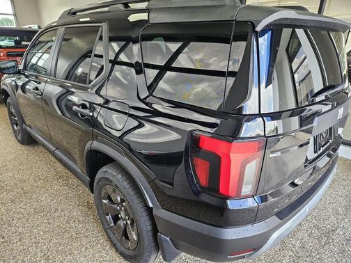 Crystal Black Pearl 2026 Honda Passport AWD RTL