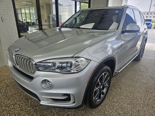 Glacier Silver Metallic 2018 BMW X5 xDrive35i