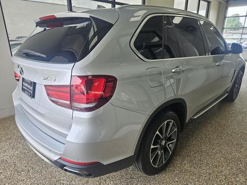 Glacier Silver Metallic 2018 BMW X5 xDrive35i