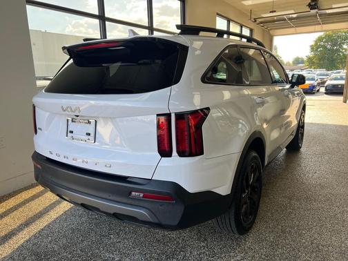 2022 Kia Sorento S