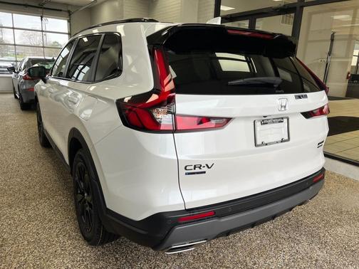 2026 Honda CR-V Hybrid Sport Touring AWD