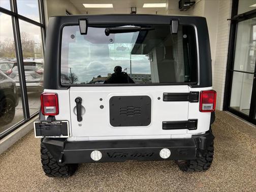 2016 Jeep Wrangler Sport