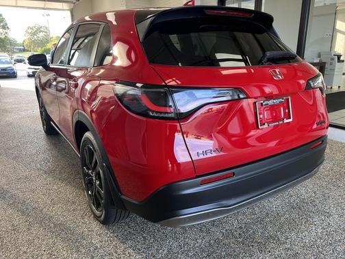 2026 Honda HR-V AWD Sport