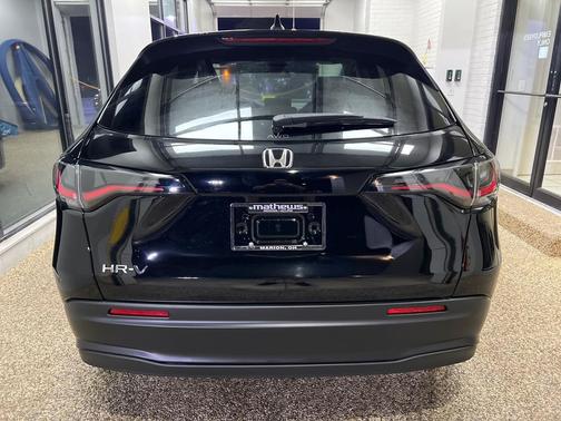 2026 Honda HR-V LX