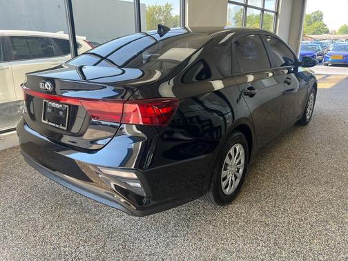 2021 Kia Forte FE