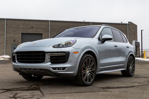 Silver 2018 Porsche Cayenne Cayenne GTS