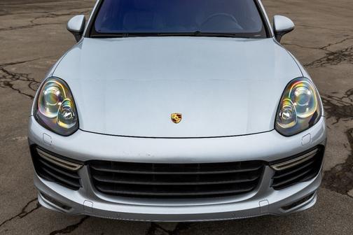 Silver 2018 Porsche Cayenne Cayenne GTS