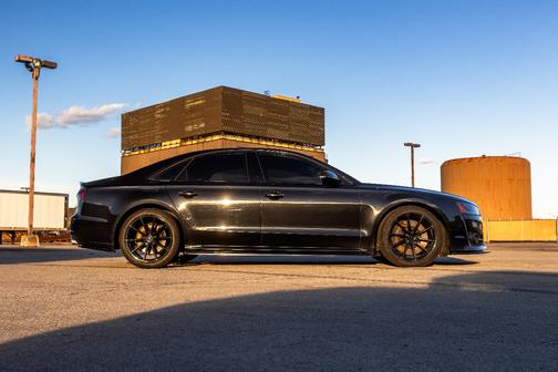 2015 Audi S8 4.0T