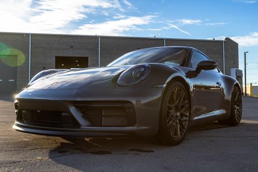 2022 Porsche 911 911 Carrera 4 GTS