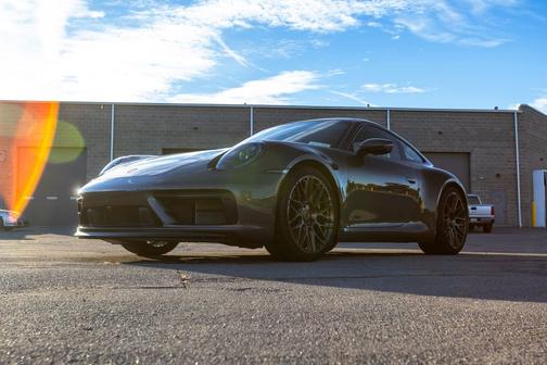 2022 Porsche 911 911 Carrera 4 GTS