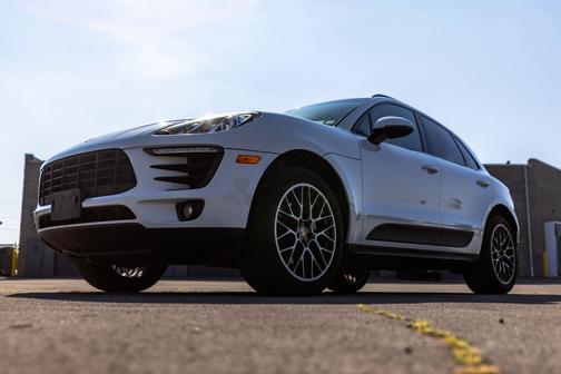 2015 Porsche Macan S