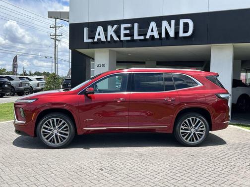 2025 Buick Enclave Avenir