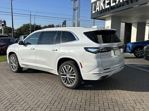 2026 Buick Enclave Avenir