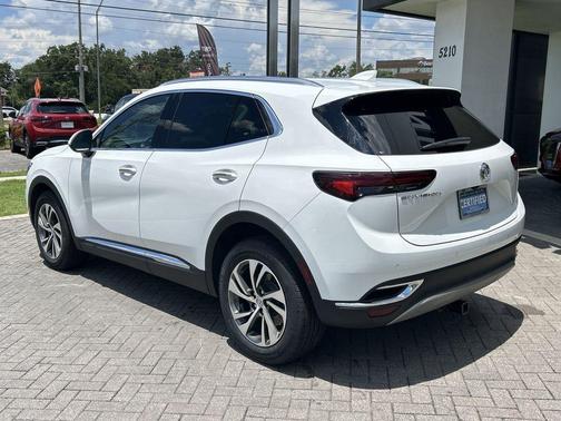 2022 Buick Envision Essence