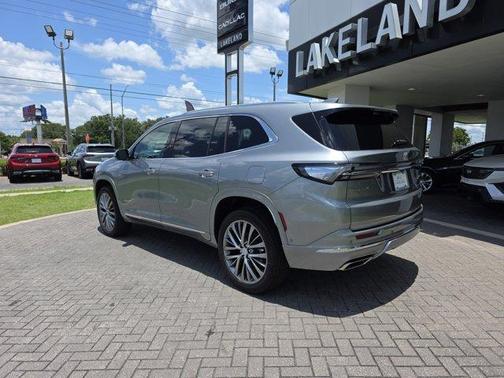 2025 Buick Enclave Avenir