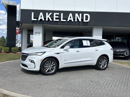 2023 Buick Enclave Avenir