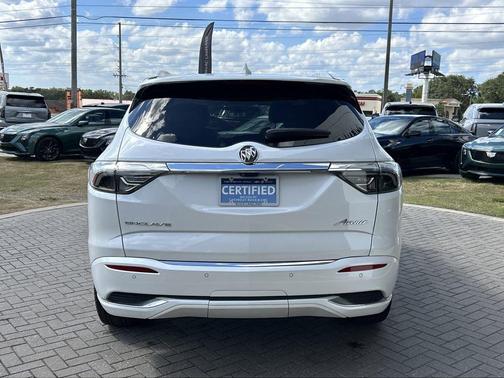 2023 Buick Enclave Avenir