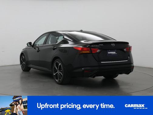 2023 Nissan Altima SR