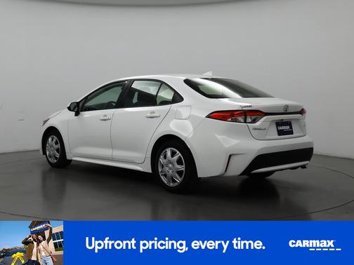 White 2022 Toyota Corolla LE