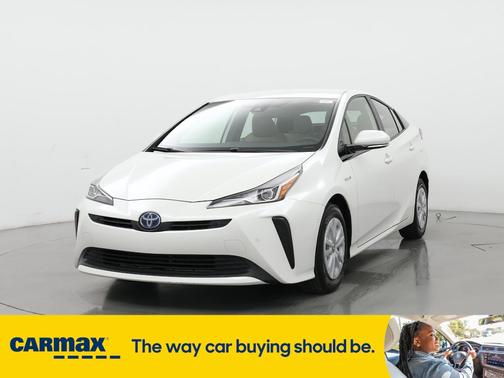 2019 Toyota Prius LE