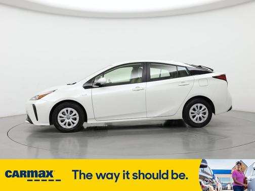 2019 Toyota Prius LE