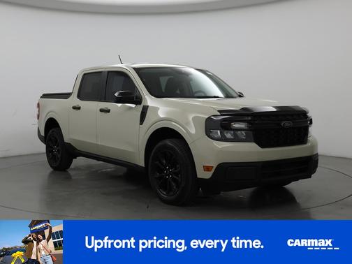 Tan 2024 Ford Maverick XLT