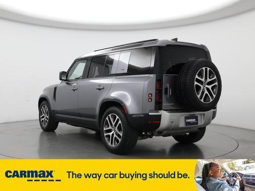 2021 Land Rover Defender 110 SE
