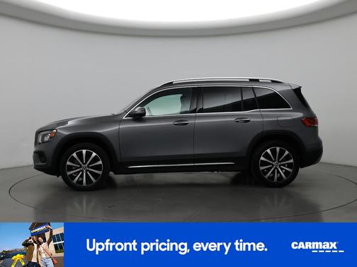 Gray 2023 Mercedes-Benz GLB 250