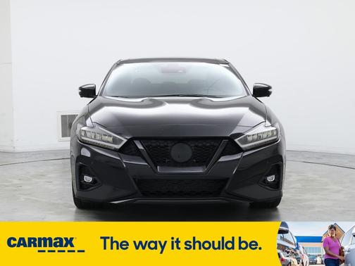 2023 Nissan Maxima SR