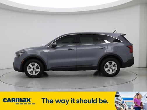 2022 Kia Sorento LX