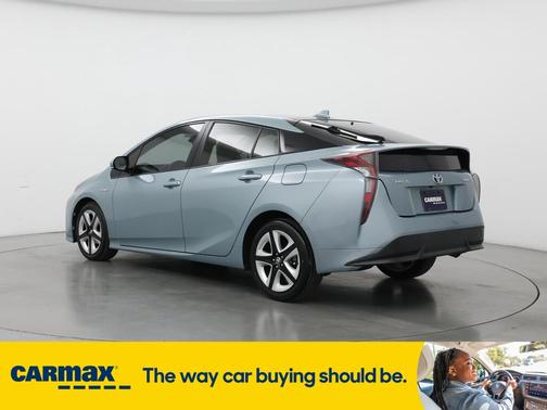2016 Toyota Prius Four Touring