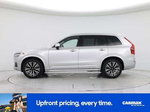 2021 Volvo XC90 T6 Momentum