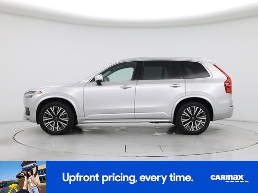 2021 Volvo XC90 T6 Momentum