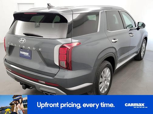 Gray 2025 Hyundai PALISADE SEL
