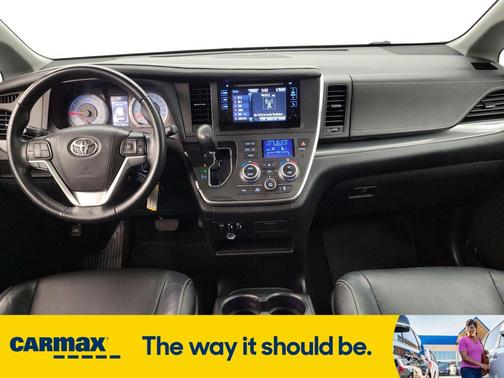 2015 Toyota Sienna SE