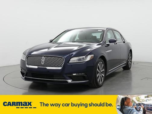 2017 Lincoln Continental Premiere