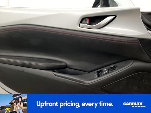 White 2016 Mazda MX-5 Miata Grand Touring