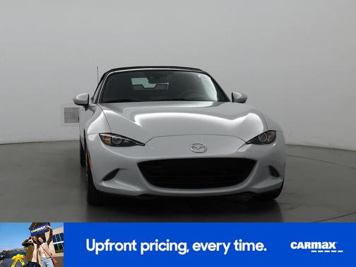White 2016 Mazda MX-5 Miata Grand Touring