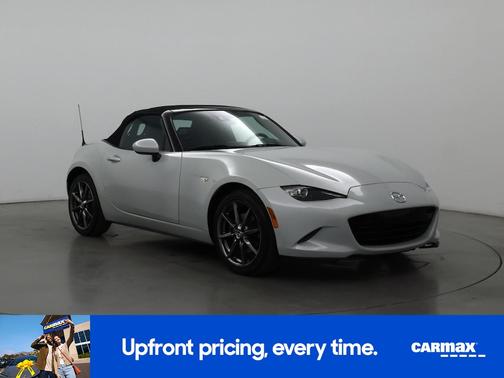 White 2016 Mazda MX-5 Miata Grand Touring